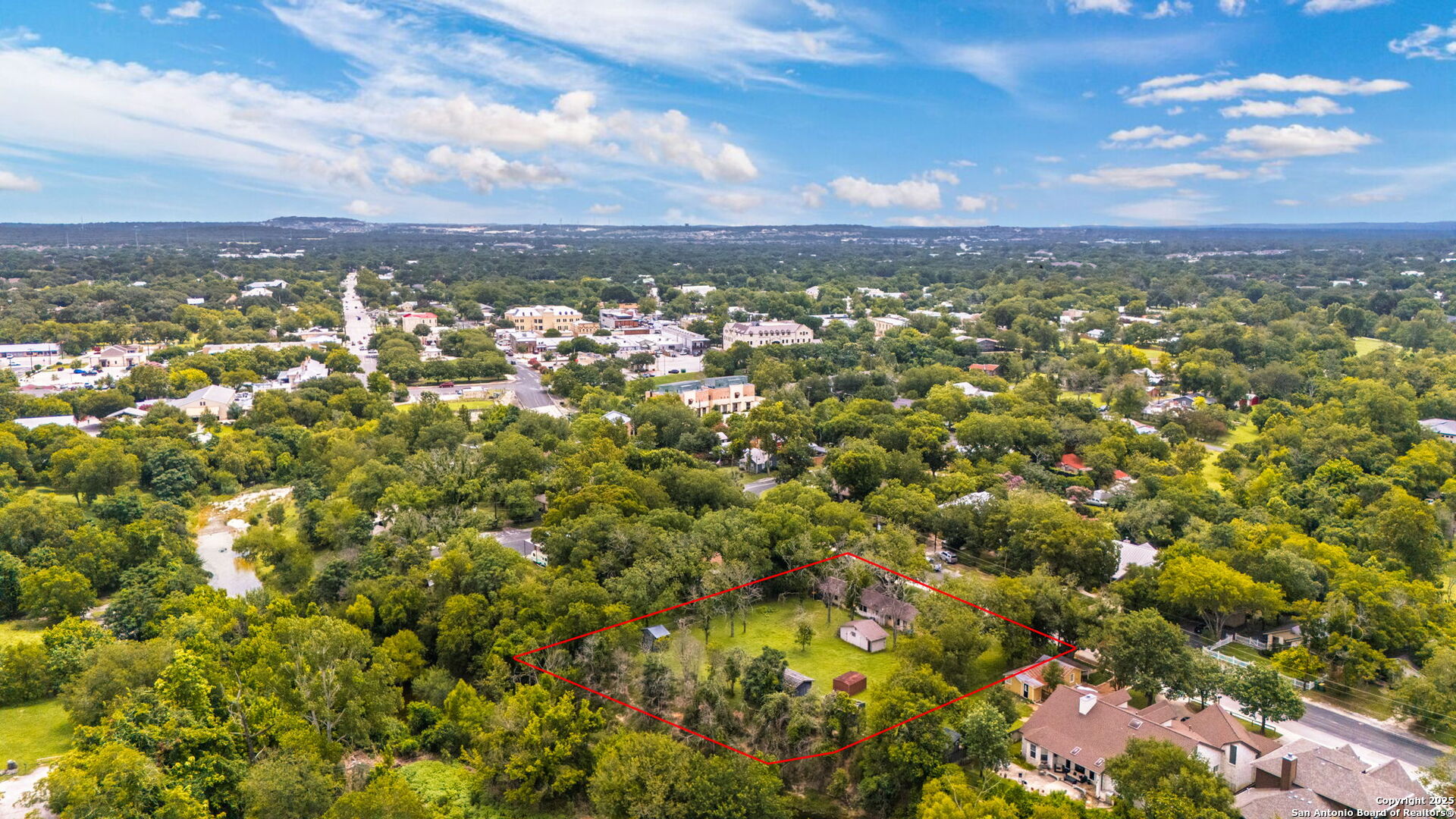 316 W San Antonio Ave