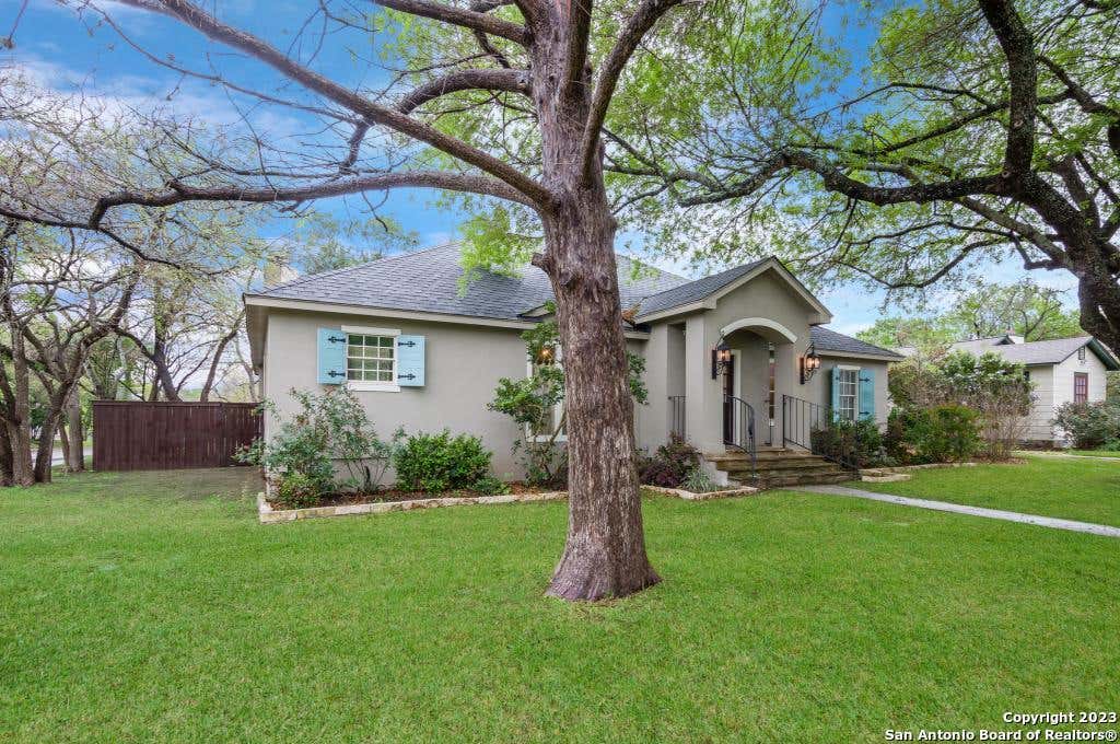 Photo of 188 CLAYWELL DR, Alamo Heights, TX 78209 (MLS # 1999376)