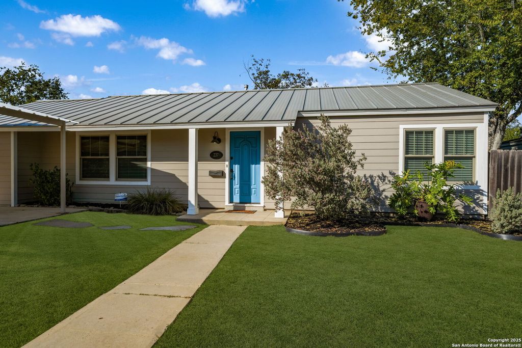 Photo of 237 Wellesley Blvd., San Antonio, TX 78209 (MLS # 1923055)