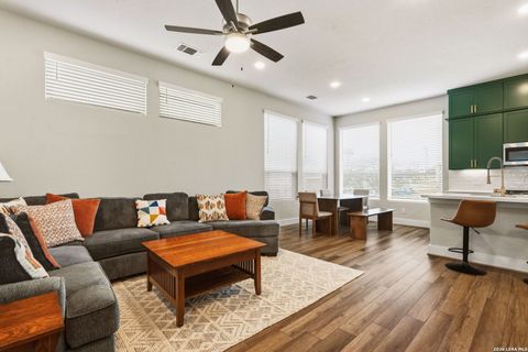 8851 Oakland UNIT 12 San Antonio TX 78240