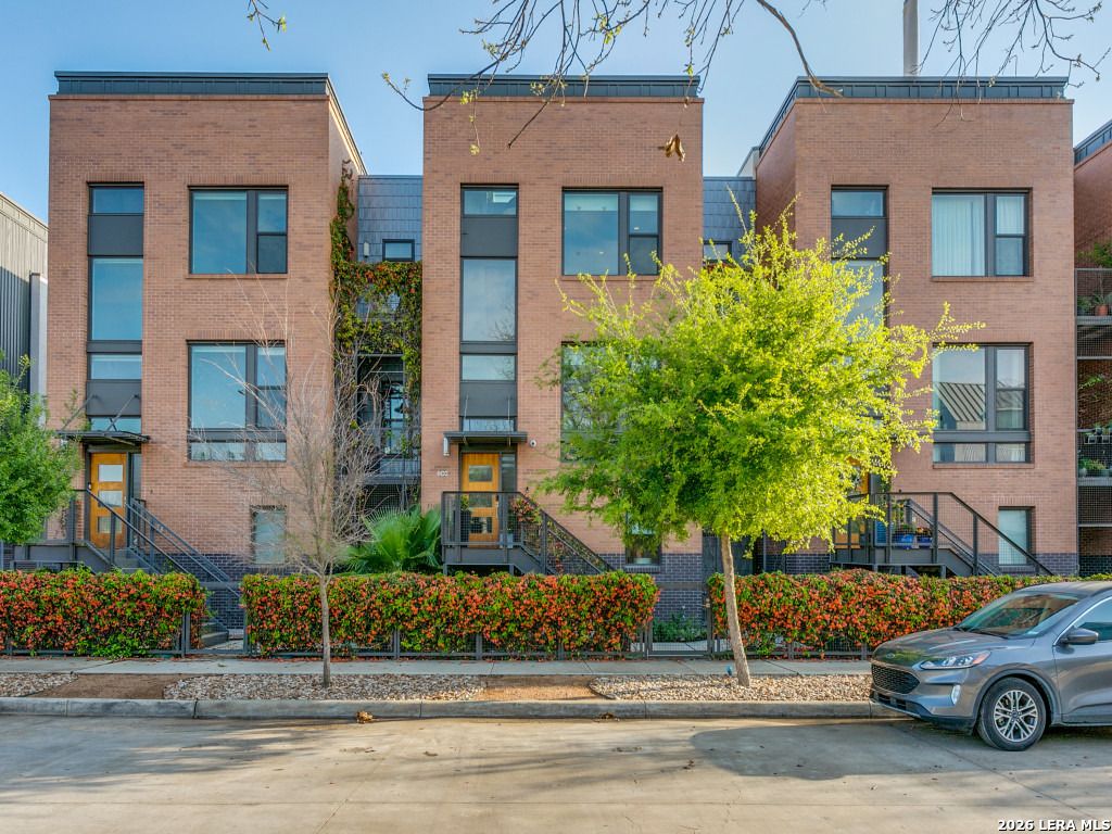 Photo of 318 W Grayson St, Unit 602, San Antonio, TX 78212 (MLS # 1942047)