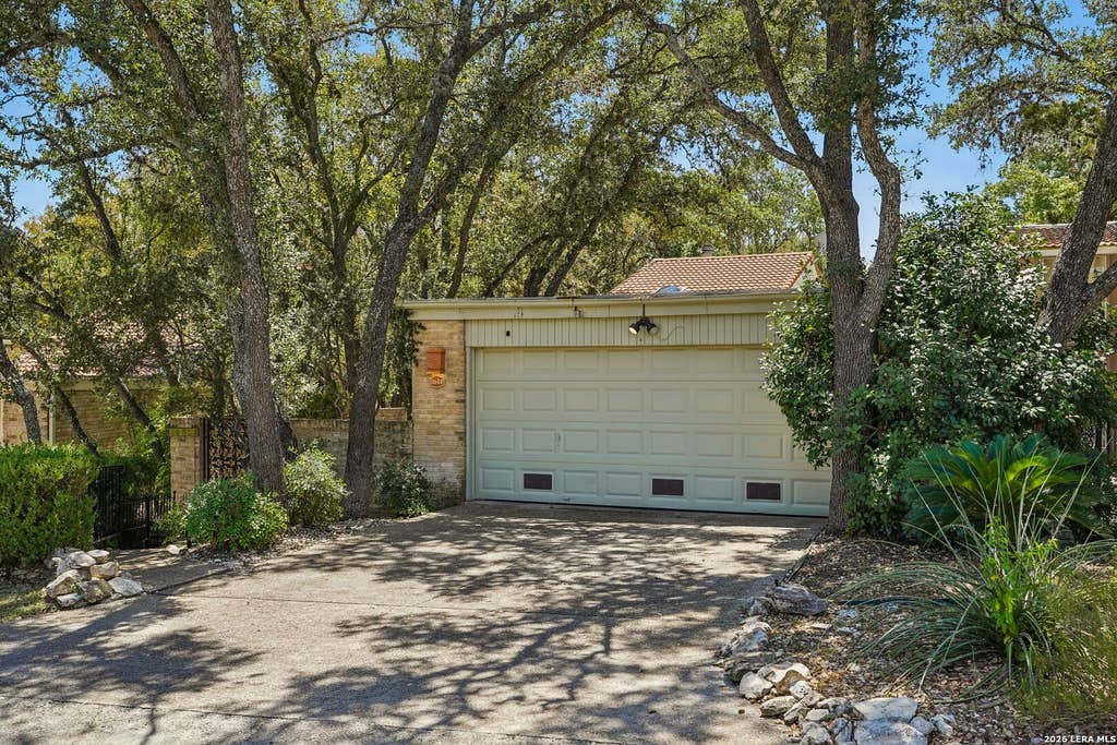 Photo of 11608 Caprock St, San Antonio, TX 78230 (MLS # 2010222)