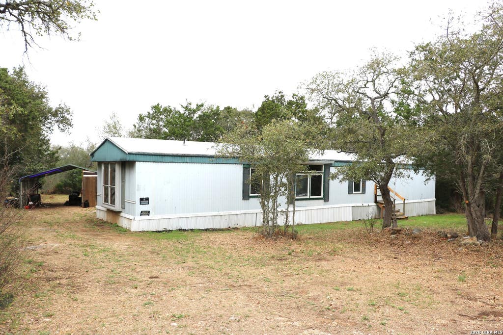 Photo of 201 County Road 2470, Hondo, TX 78861 (MLS # 1948124)
