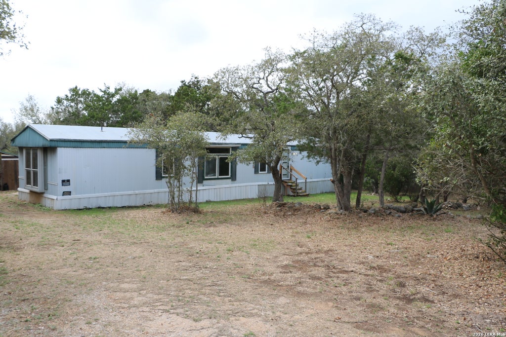 Photo of 201 County Road 2470, Hondo, TX 78861 (MLS # 1948124)
