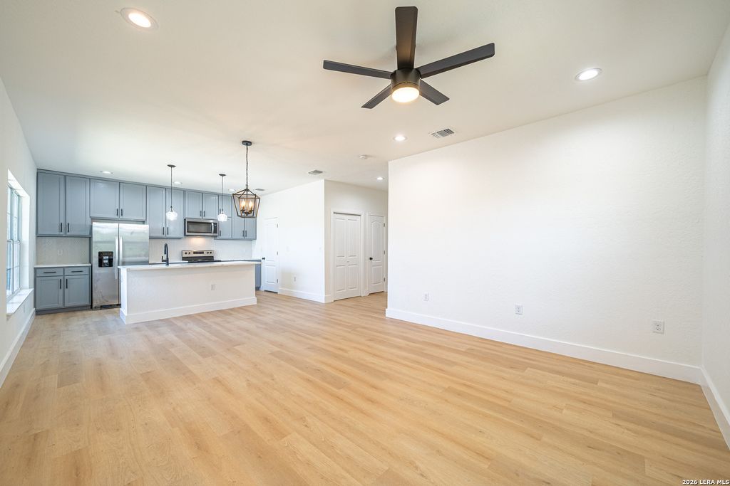 Photo of 934 Sherman, San Antonio, TX 78202 (MLS # 1950364)