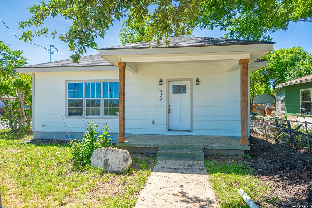 Photo of 934 Sherman, San Antonio, TX 78202 (MLS # 1950364)