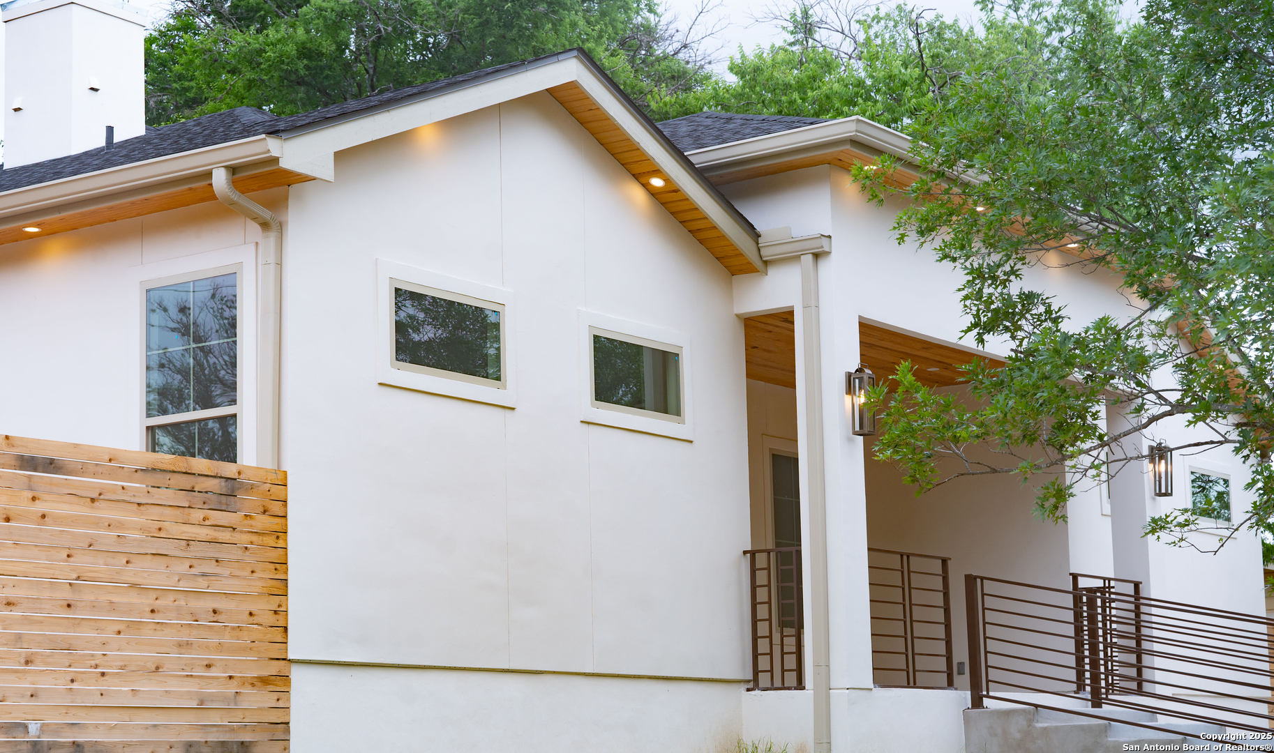 301 TUTTLE RD