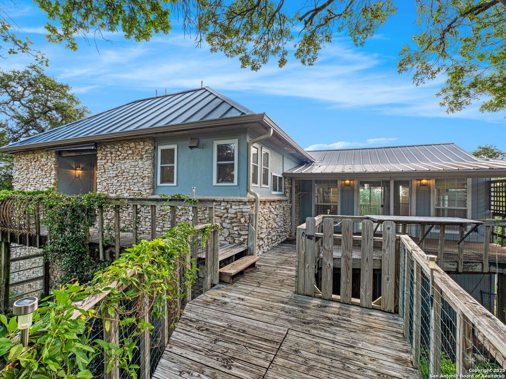 Photo of 30520 Bulverde Hills, Bulverde, TX 78163 (MLS # 1879445)