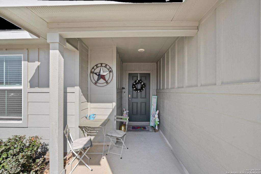Photo of 923 Empress Brilliant, San Antonio, TX 78253 (MLS # 1886427)