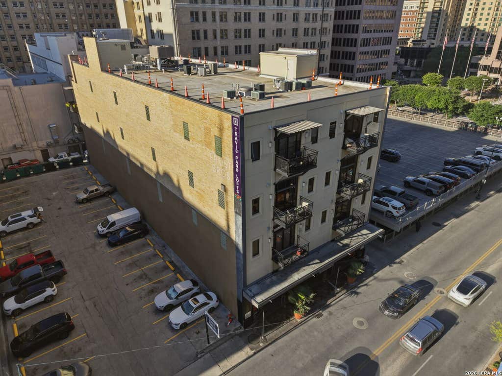 Photo of 214 E TRAVIS ST APT 205 #APT 205, San Antonio, TX 78205 (MLS # 1958074)