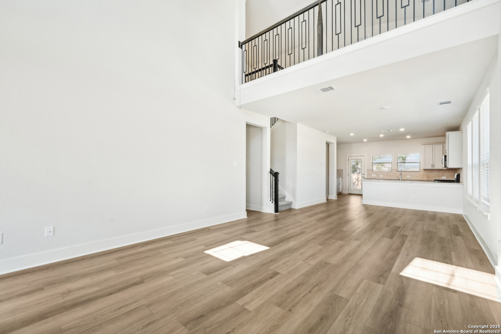 2907 Arabian Way