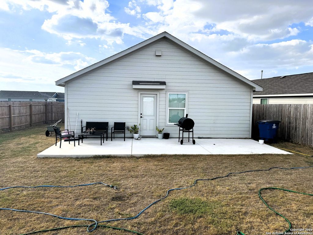 Photo of 100 Maverick, Pleasanton, TX 78064 (MLS # 1918888)
