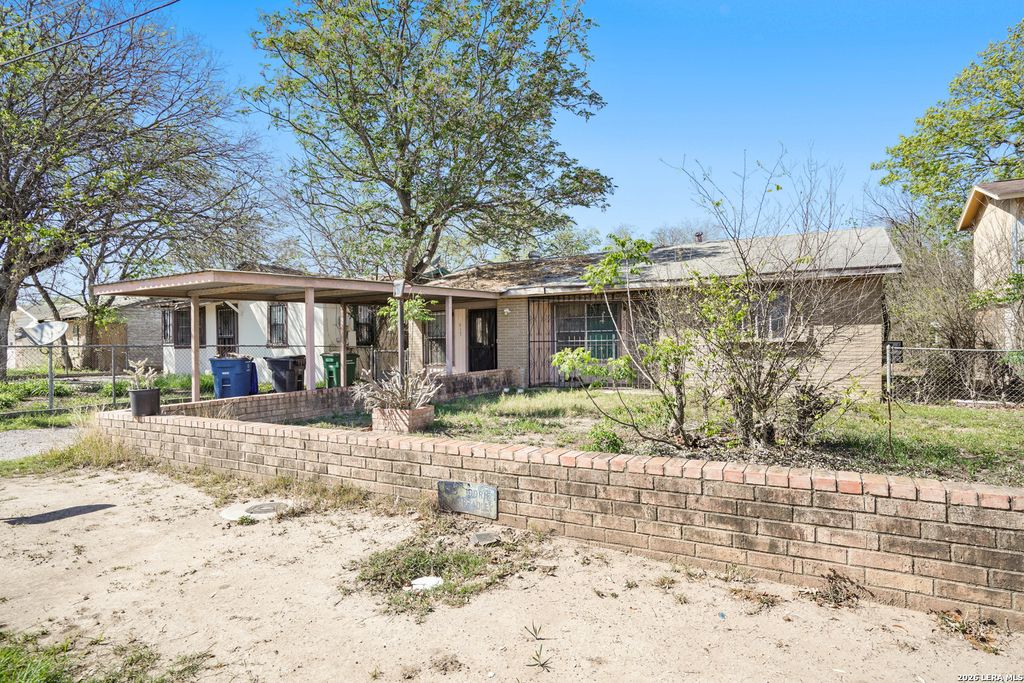 Photo of 615 Dorie, San Antonio, TX 78220 (MLS # 1950802)