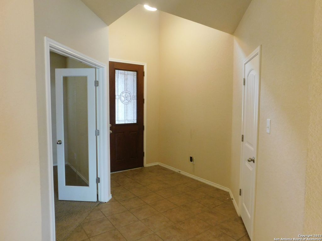 Photo of 129 Enchanted View, Cibolo, TX 78108 (MLS # 1912441)