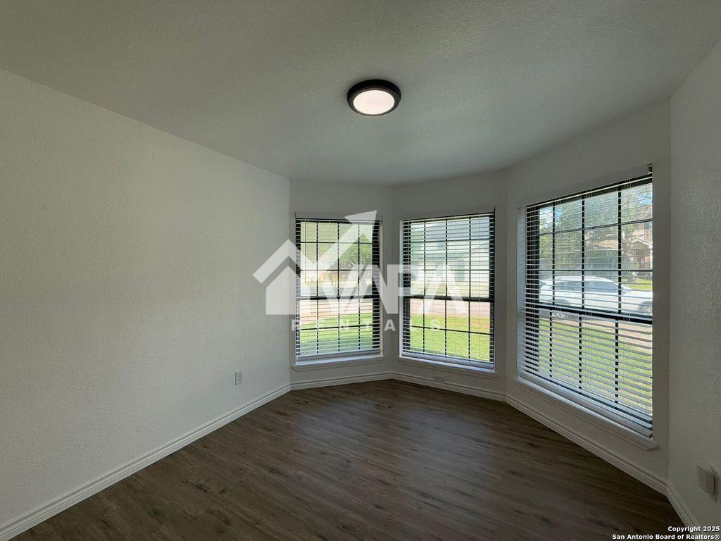 Photo of 6406 Gray Rdg, San Antonio, TX 78233 (MLS # 1926317)