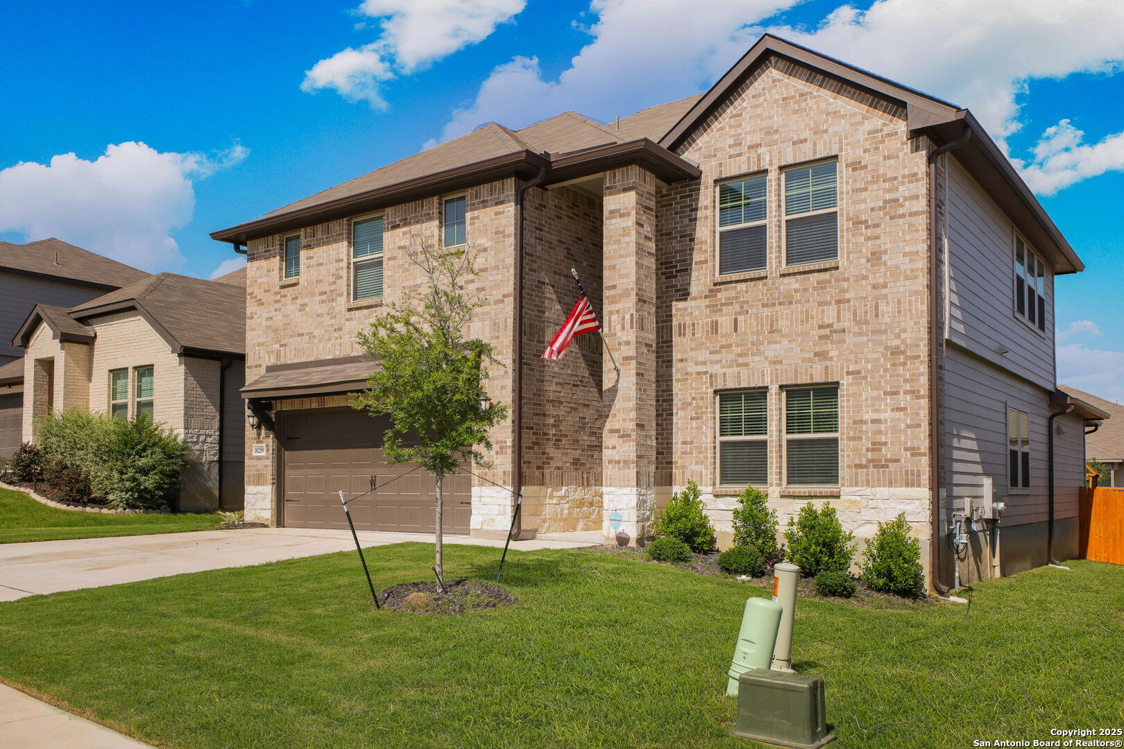 10259 Juniper Oaks