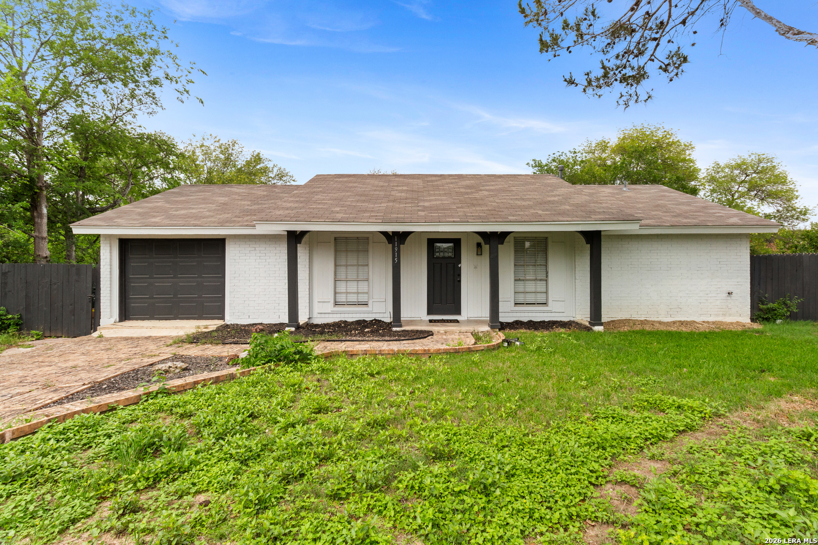 11915 LOS CERROS ST
