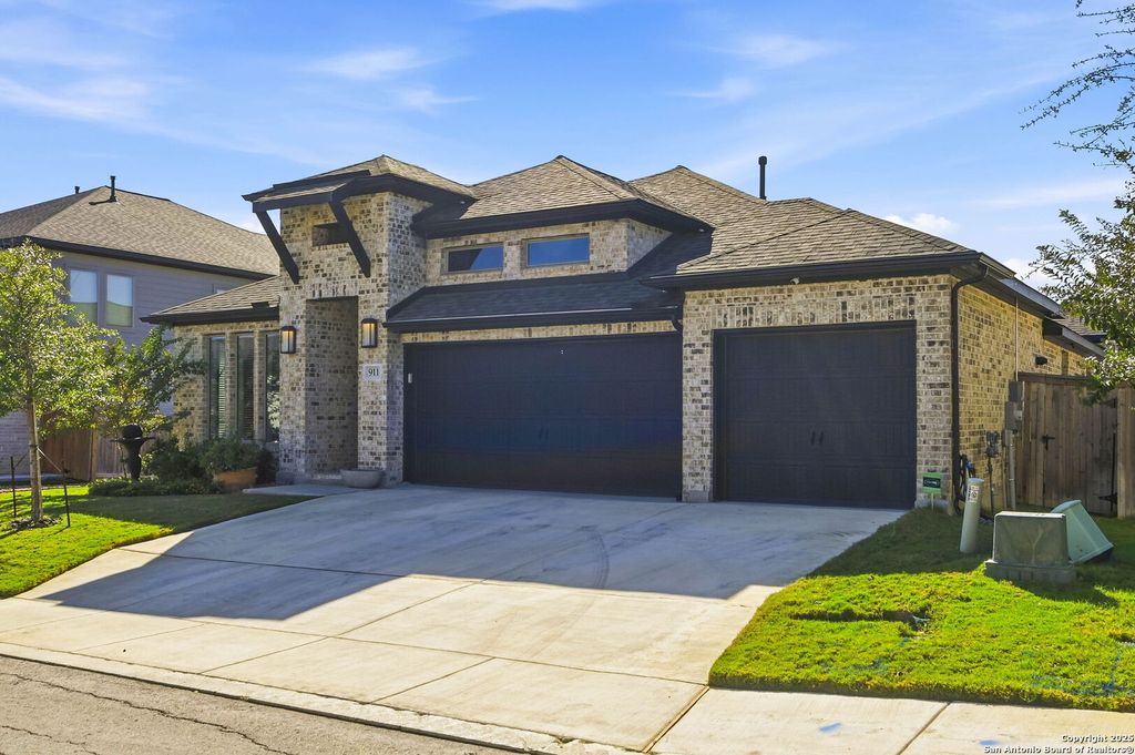 Photo of 911 Swenson, San Antonio, TX 78245 (MLS # 1923295)