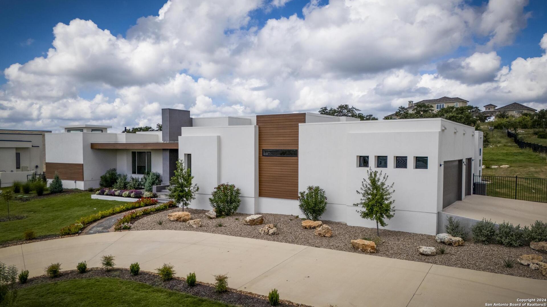 25907 Morhiss Pt