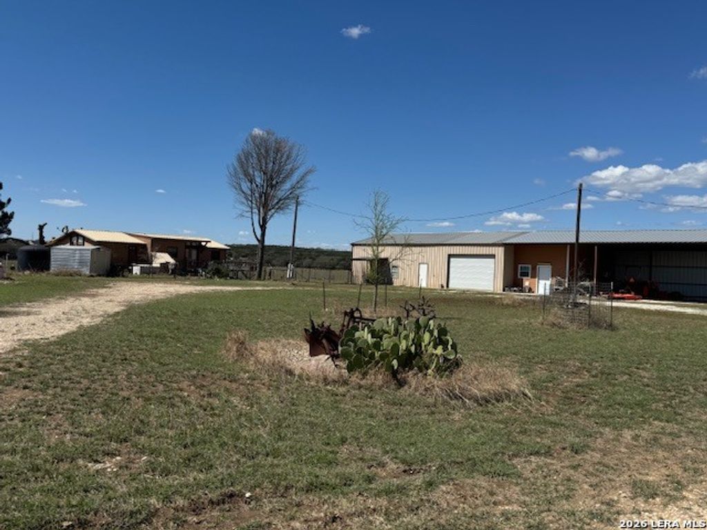 Photo of 140 BRYCE LN, Comfort, TX 78013 (MLS # 1958997)