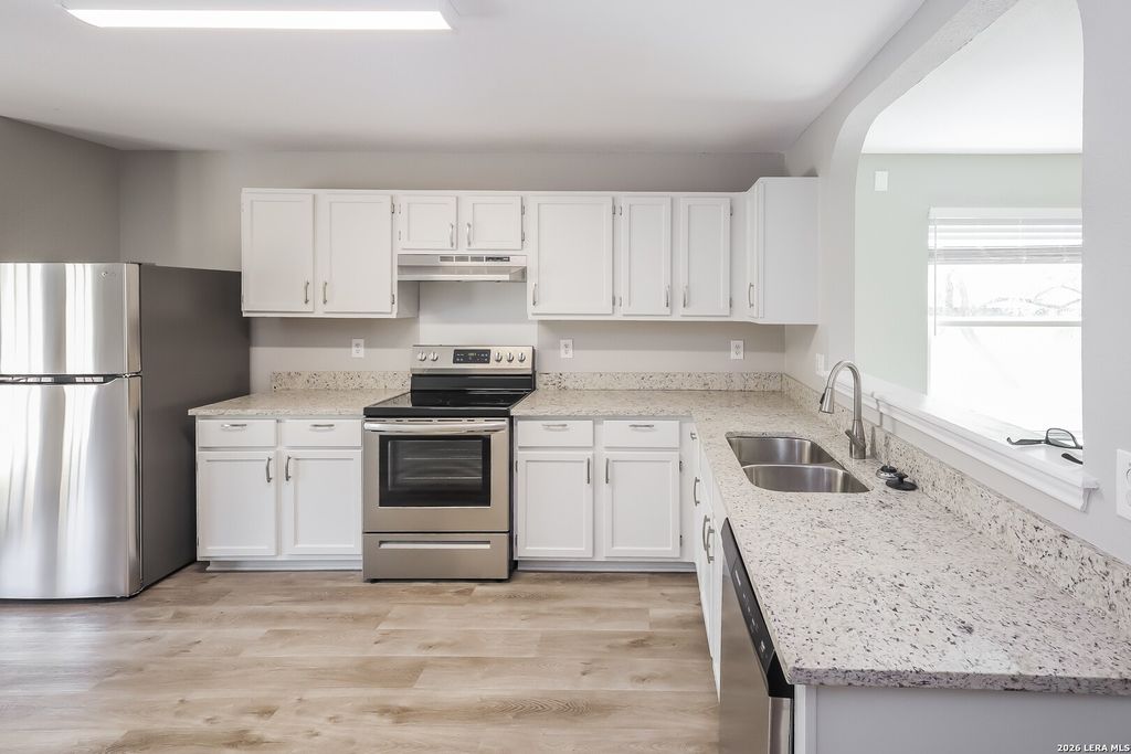 Photo of 310 Rustic Stable, San Antonio, TX 78227 (MLS # 1953588)