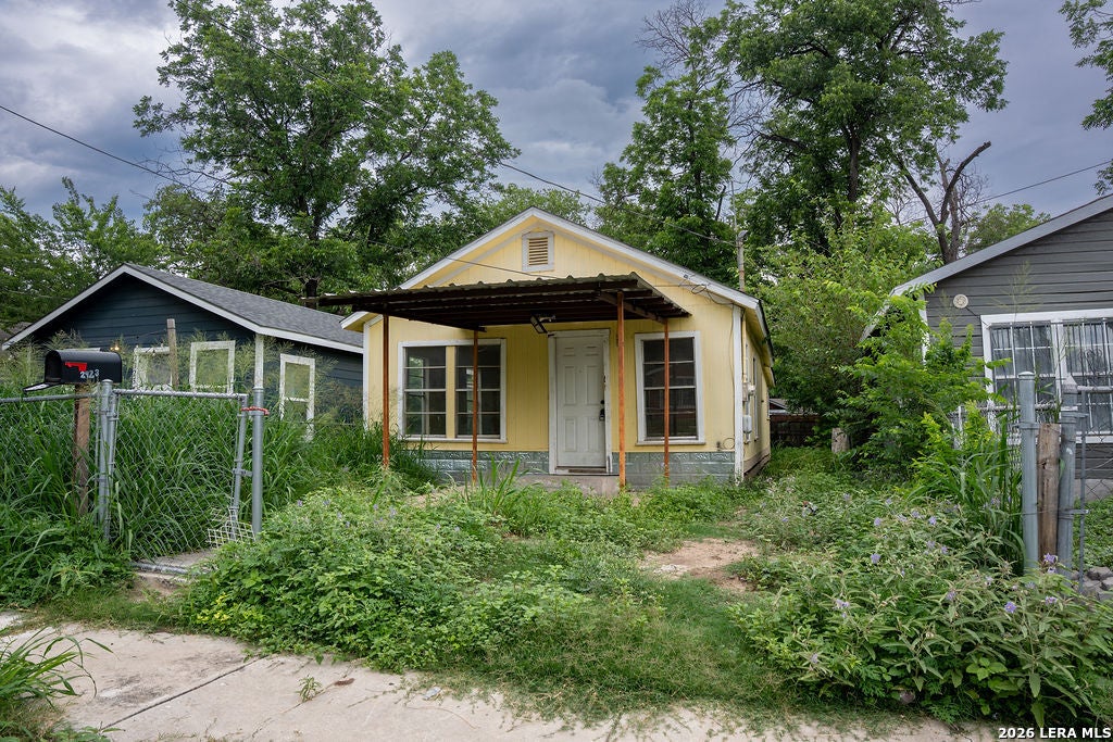 Photo 1 of 29 — 2923 Tampico, San Antonio, TX 78207