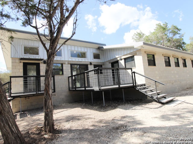 Photo 1 of 27 — 242 WHITE BASS DR, Lakehills, TX 78063