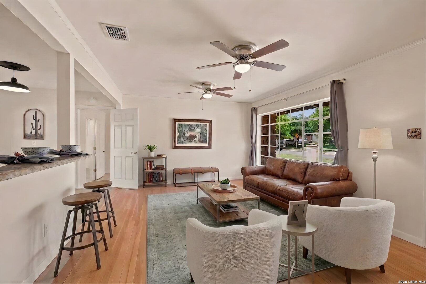 414 Storeywood