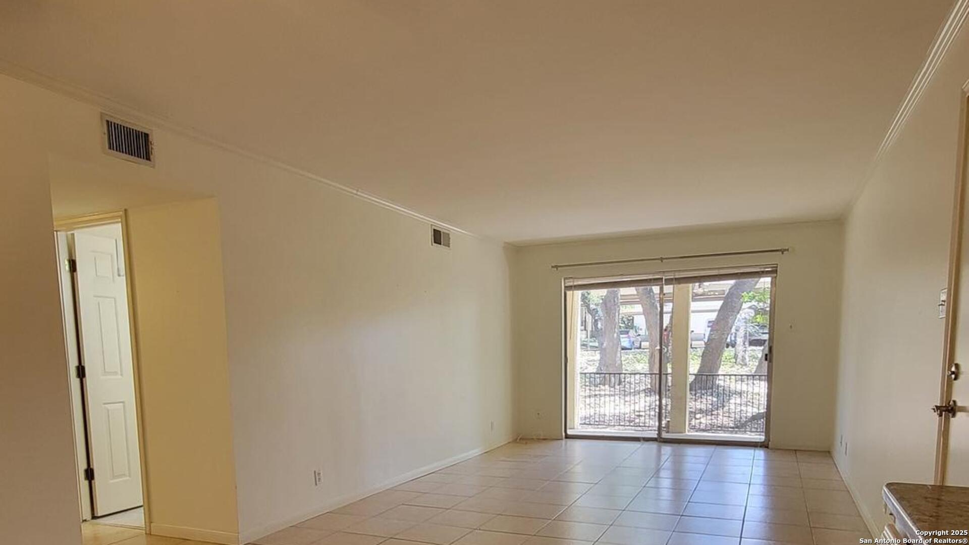 8702 Village Dr 204