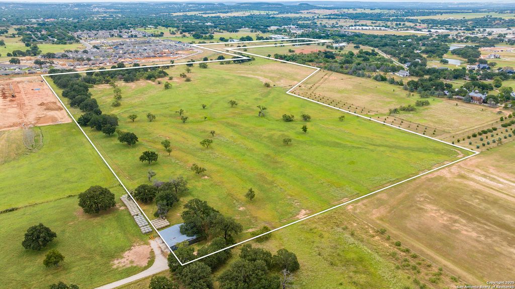 Photo of 1080 S Eagle Street, Fredericksburg, TX 78624 (MLS # 1910891)