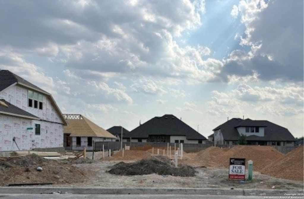 Photo of 208 Fillmore Falls, Cibolo, TX 78108 (MLS # 1870644)