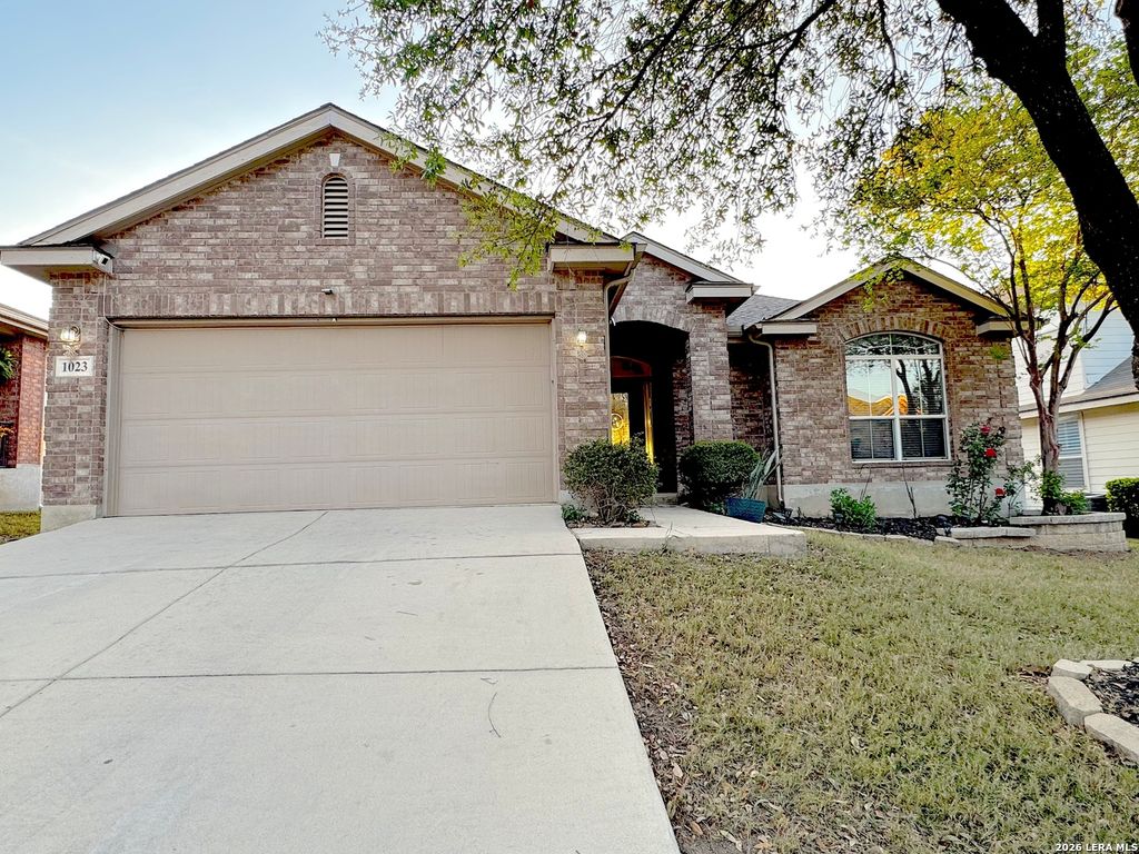 Photo of 1023 ORCHID GROVE, San Antonio, TX 78245 (MLS # 1954141)