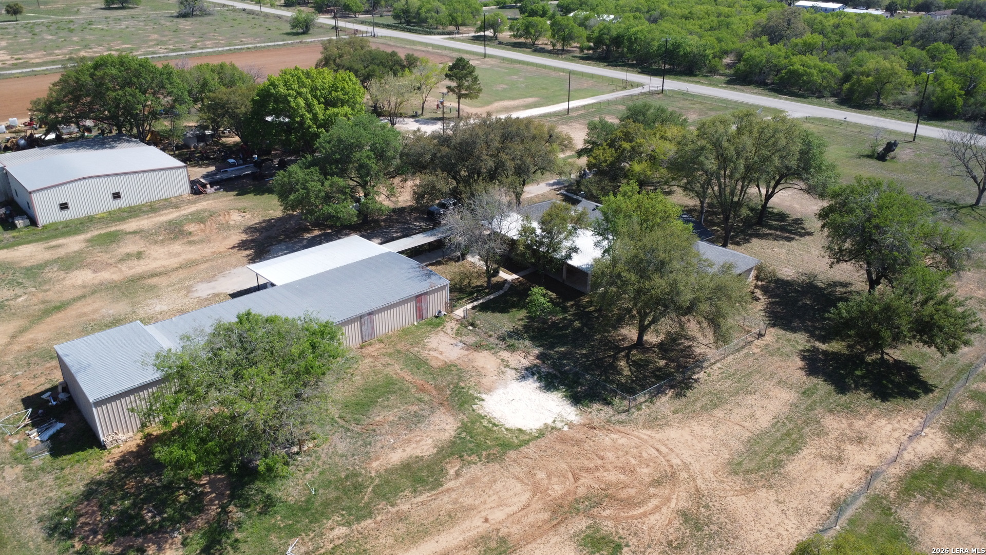 900 N Graytown Road