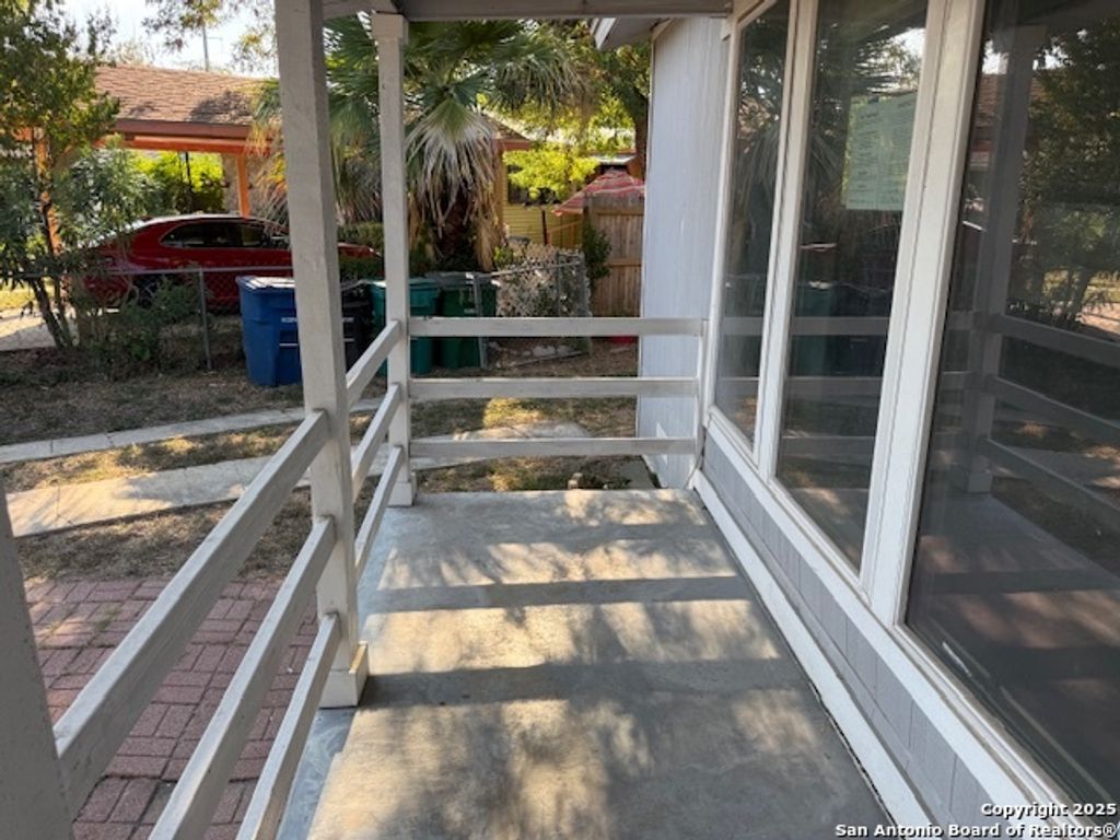 Photo of 515 Bangor, San Antonio, TX 78228 (MLS # 1914914)