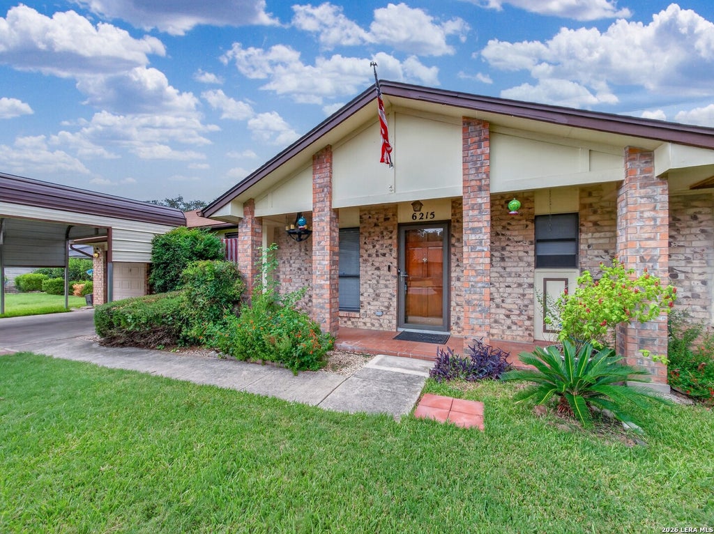 Photo of 6215 Cairo Dr, San Antonio, TX 78229 (MLS # 2000475)
