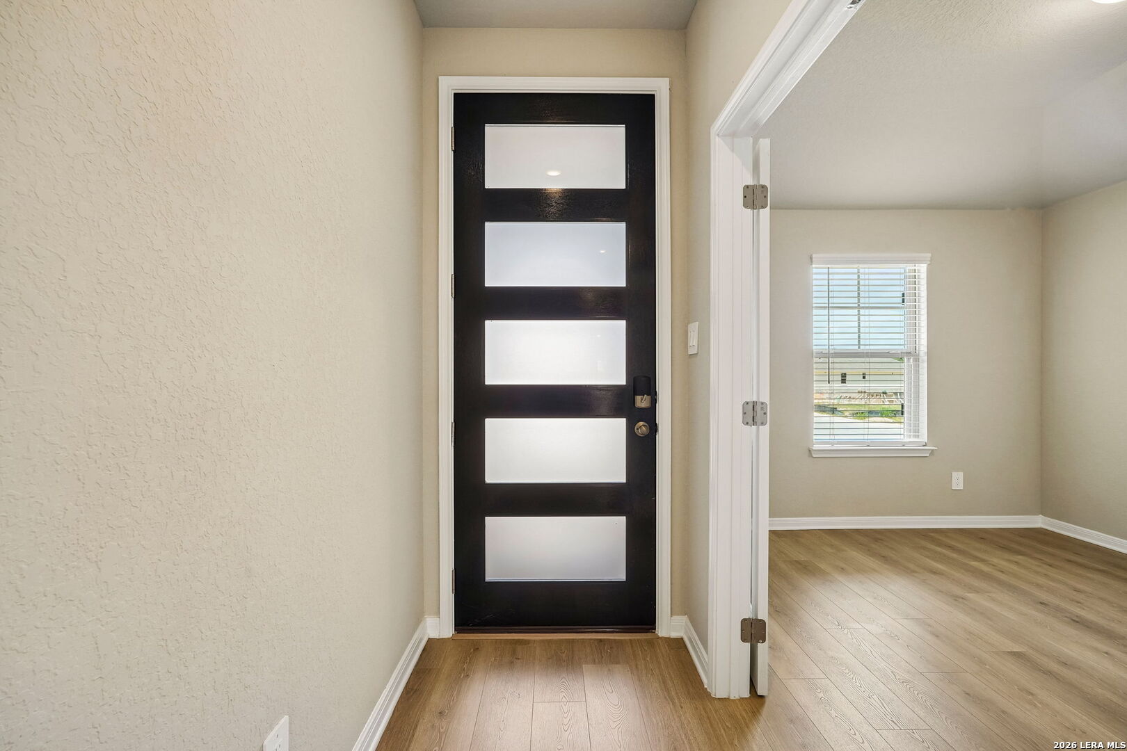 216 BARTON PT