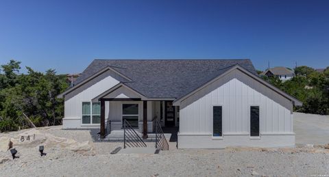 841 Golden Eagle Canyon Lake TX 78133