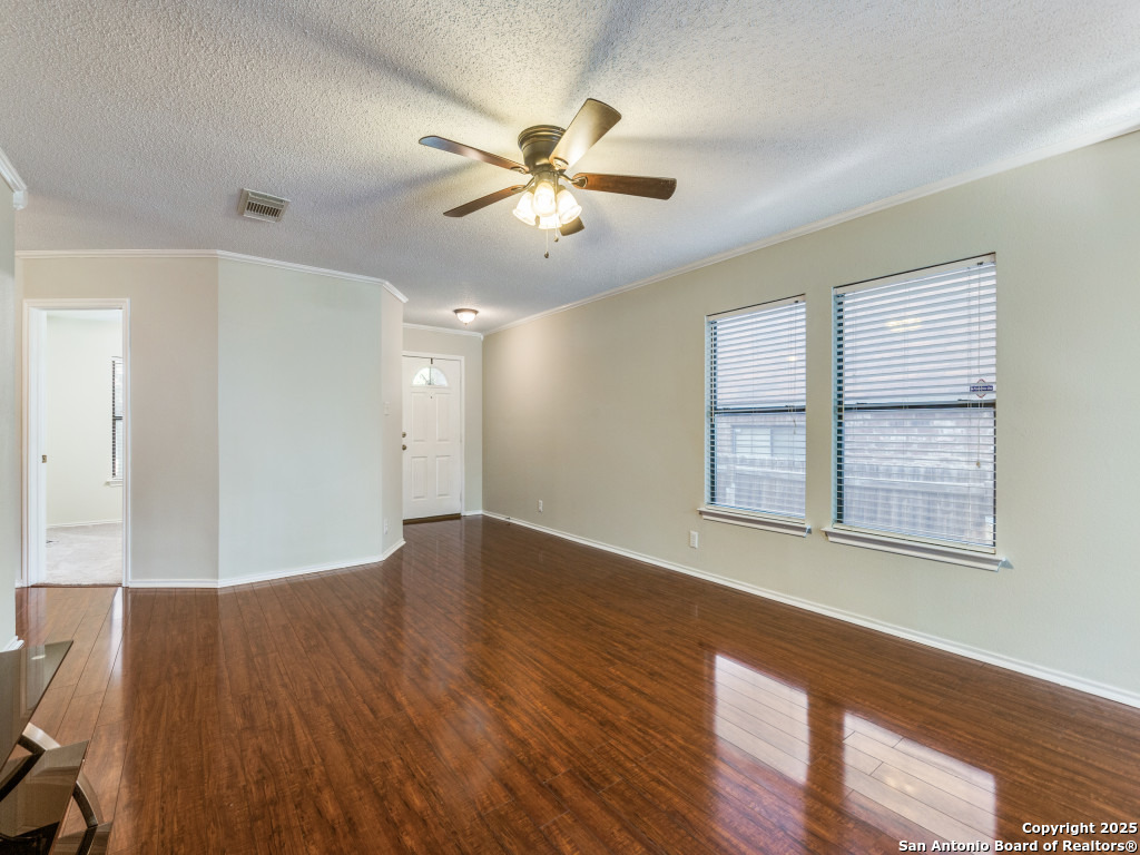 10114 Sandbrook Hill