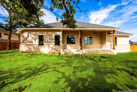 A home in La Vernia