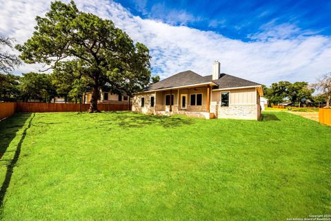 A home in La Vernia