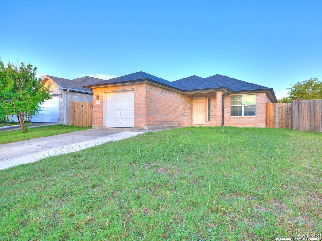 Photo of 4033 Salty Marsh, San Antonio, TX 78245 (MLS # 1923288)