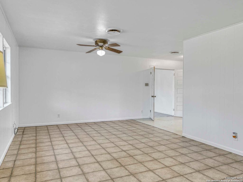 Photo of 2019 North Park, Canyon Lake, TX 78133 (MLS # 1924763)