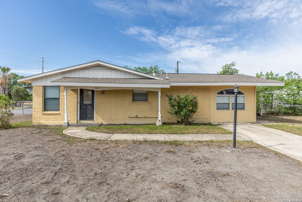 Photo of 7802 RIMFIRE DR, San Antonio, TX 78227 (MLS # 1955397)
