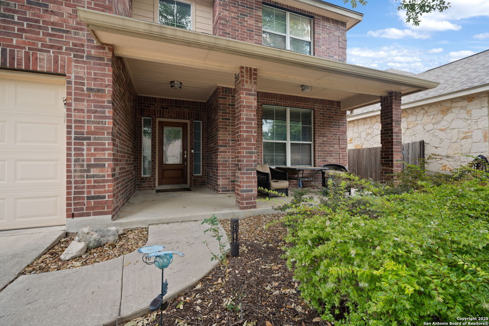 14519 Redwood