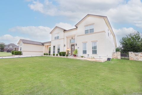 114 Stone Trail Castroville TX 78009