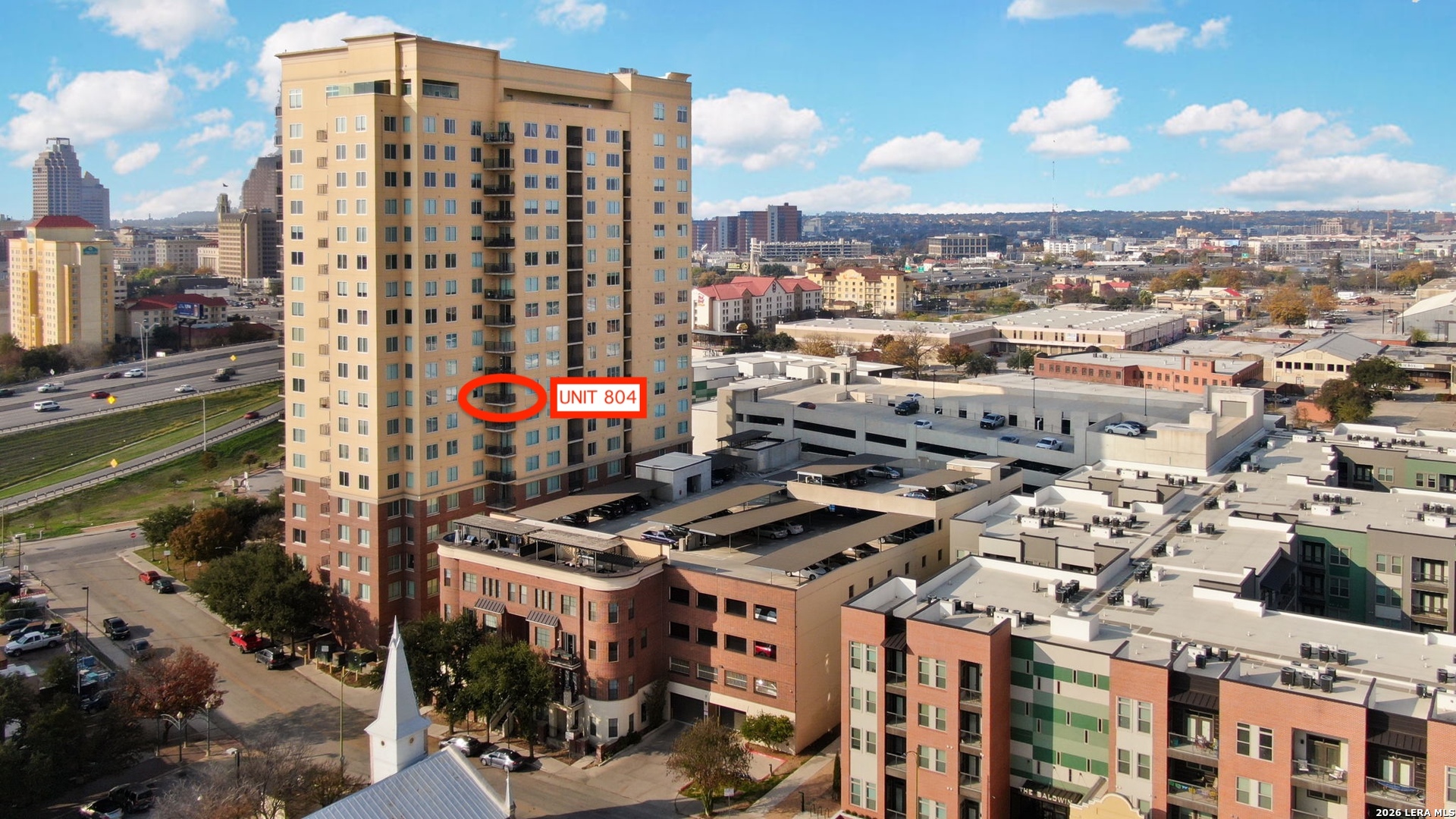 215 Center St Unit #804