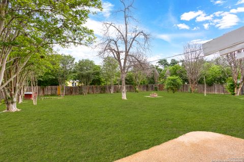 A home in Terrell Hills