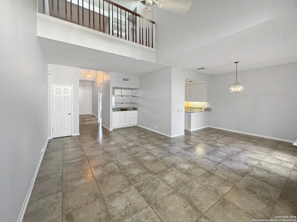 Photo of 210 CIRCLE ST 05 #05, Alamo Heights, TX 78209 (MLS # 1997943)