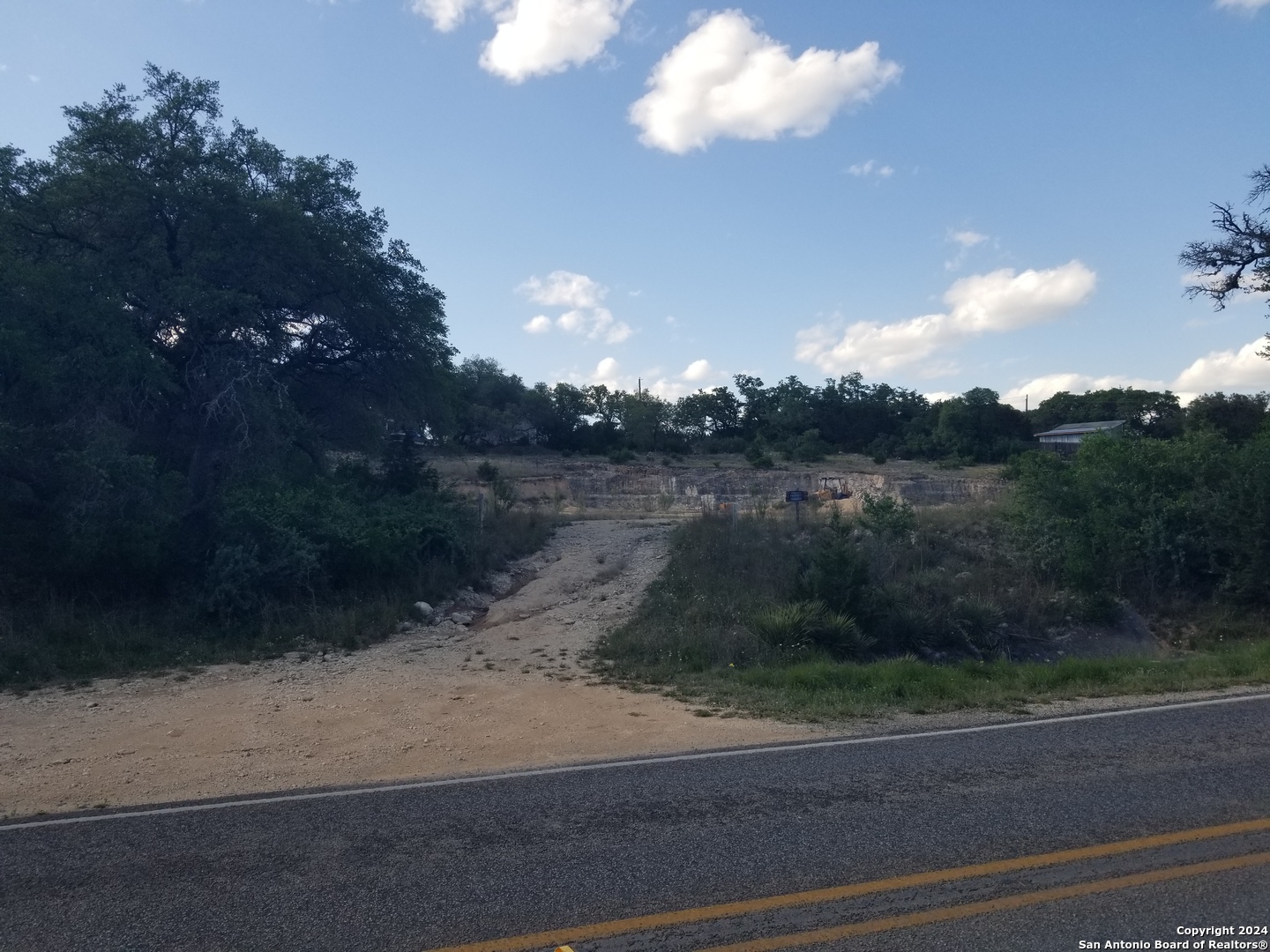 9200 Park Road 37