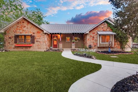 Photo of 11154 Moorway, Helotes, TX 78023 (MLS # 1954771)
